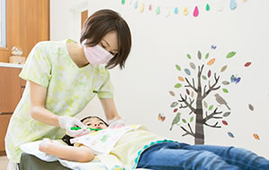 小児歯科診療風景